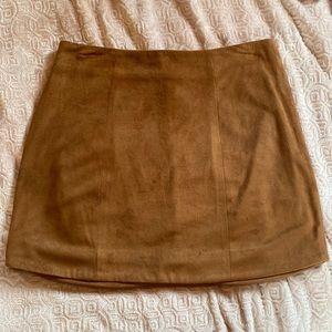 Forever 21. Suede skirt. Size medium.